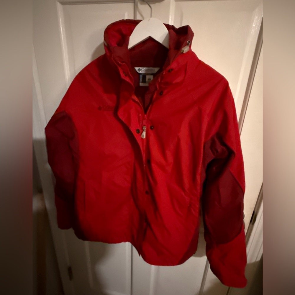 Columbia unisex Red Waterproof Hooded Jacket
